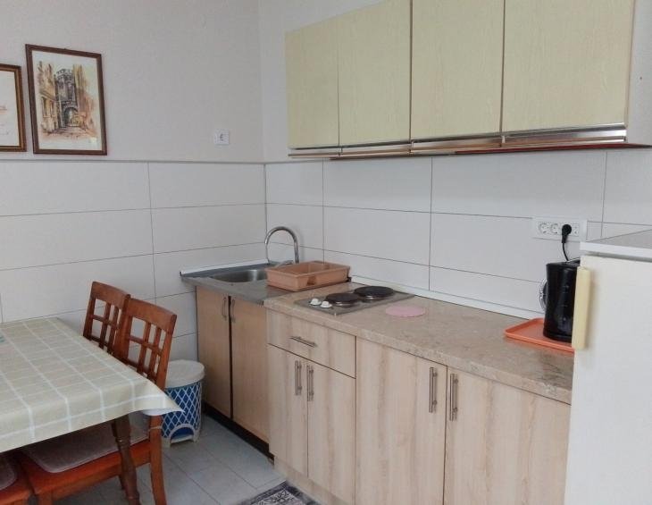 Apartman 1 - Kuhinja i trpezarija